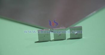 中鎢智造鎢鎳鐵合金準(zhǔn)直器圖片